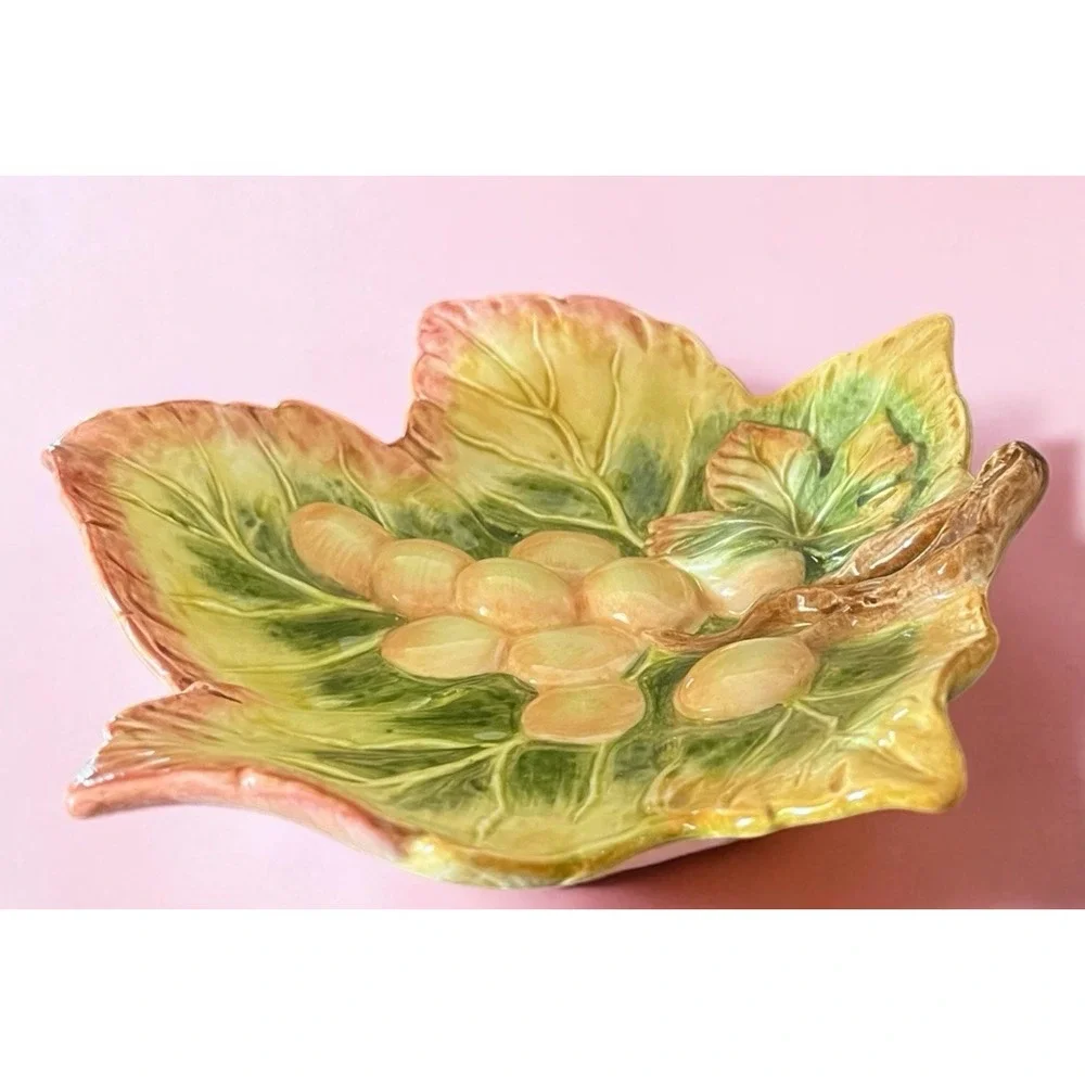 Fitz & Floyd Grape Vine Leaf Candy Nuts Trinket Bowl Dish Pastel Colors VTG